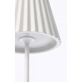 elemes kulteri feher asztali lampa vizallo vilagitas ip44 design etterem bisztro kavezo pekseg toltheto aksis akkumulator kerti feher lampa vilagos.jpg